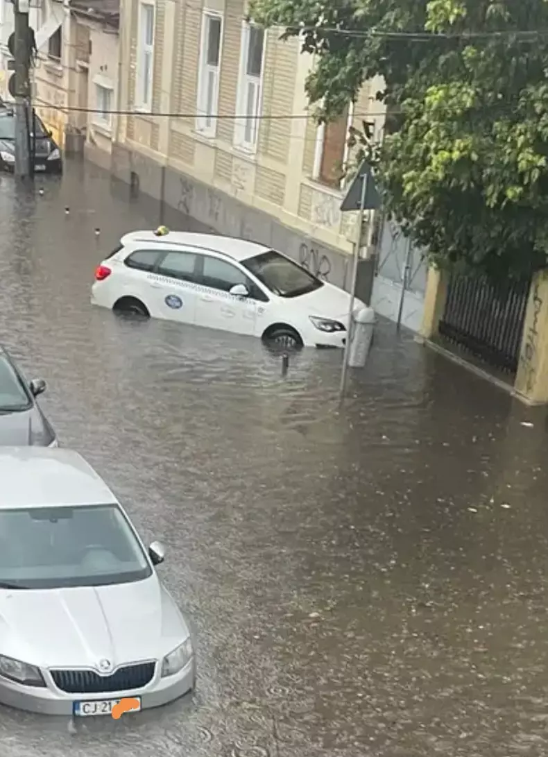 ploaie cluj 3 FOTO meteoplus