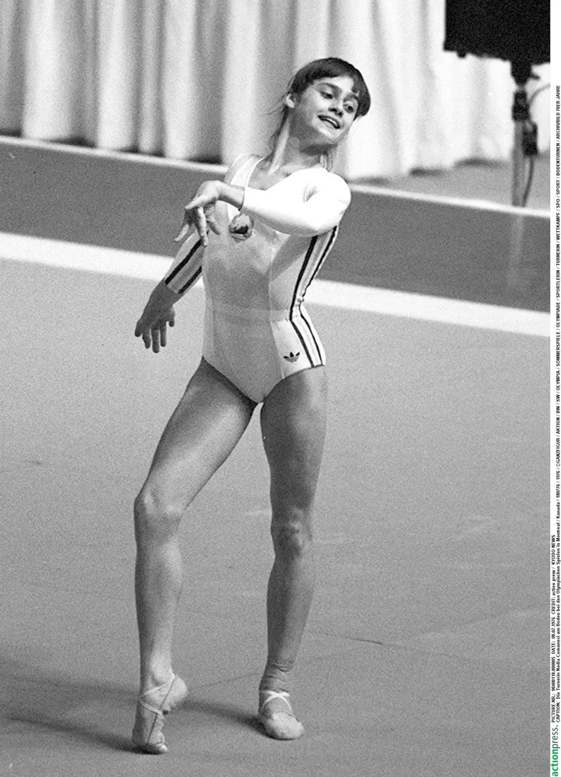 nadia-comaneci-45-ani-nota-10-jocurile-olimpice-montreal-1976_2