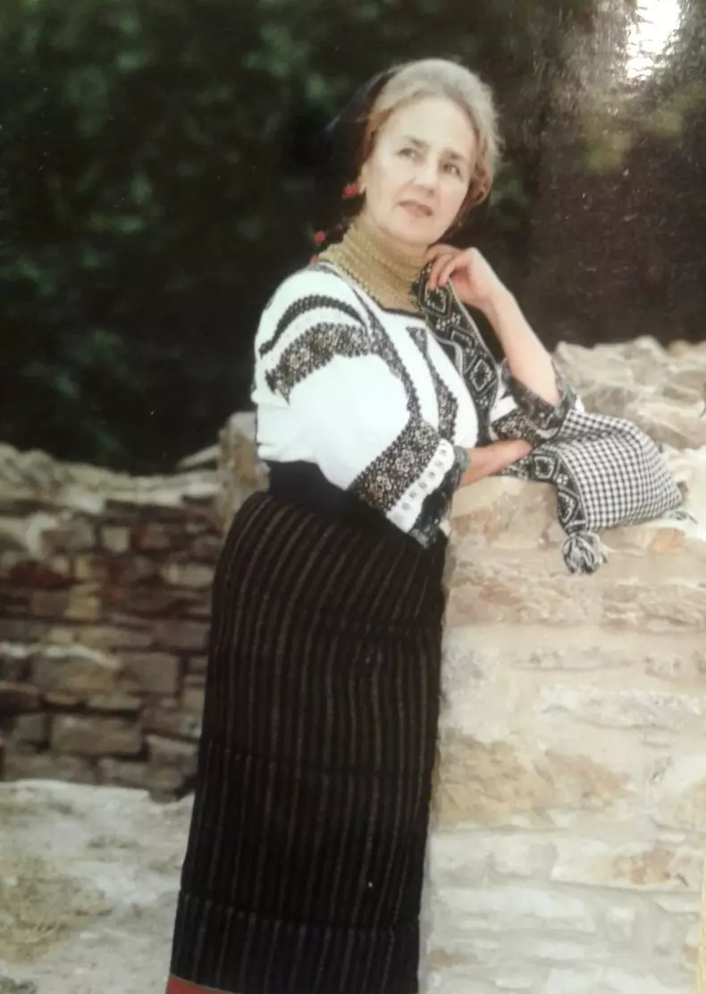 3767985268642389650718117851881718807952461n