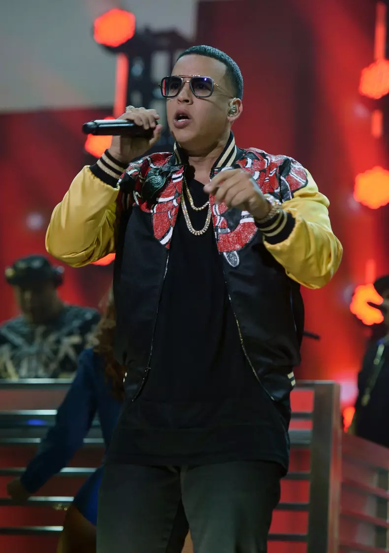 iHeartRadio Fiesta Latina - Show