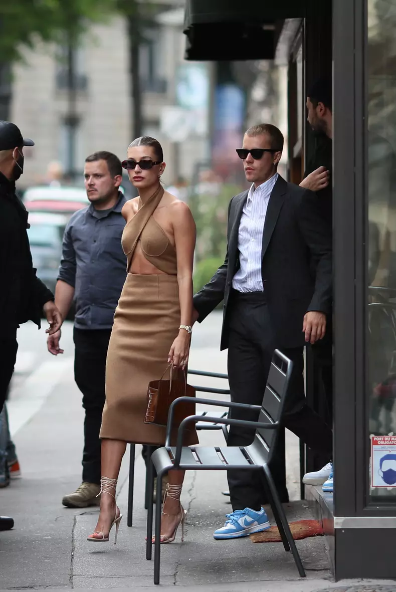 justin bieber si hailey intalnire cu presedintele frantei (1)