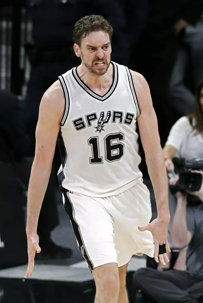 Memphis Grizzlies at San Antonio Spurs