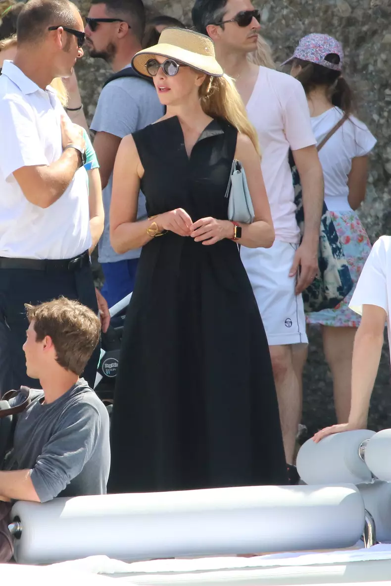EXCLUSIVE: Lauren Powell Jobs spotted with daughter Eve ans son Reed Jobs in Portofino