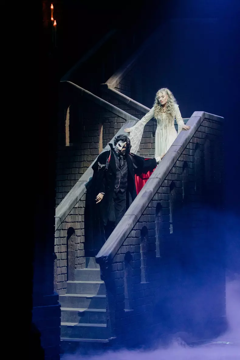 irina baiant in fantoma de la opera (2)