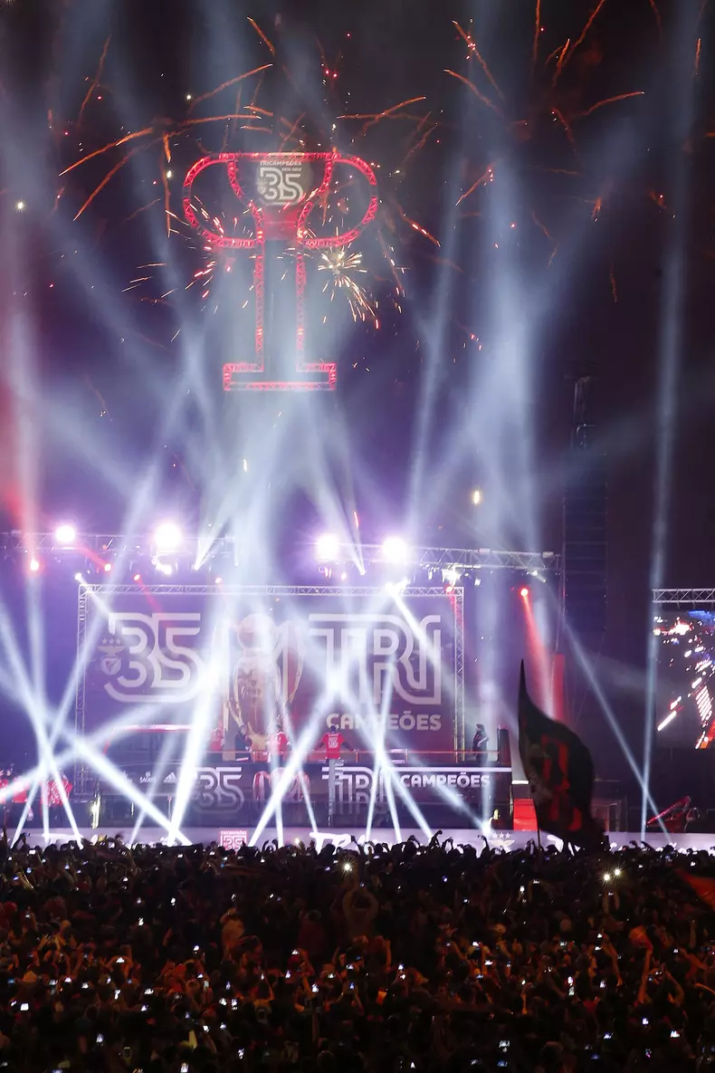 Benfica conquers the Portuguese Soccer First League title