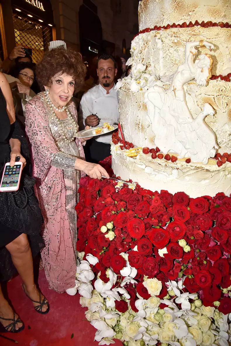 Gina Lollobrigida a împlinit 90 de ani