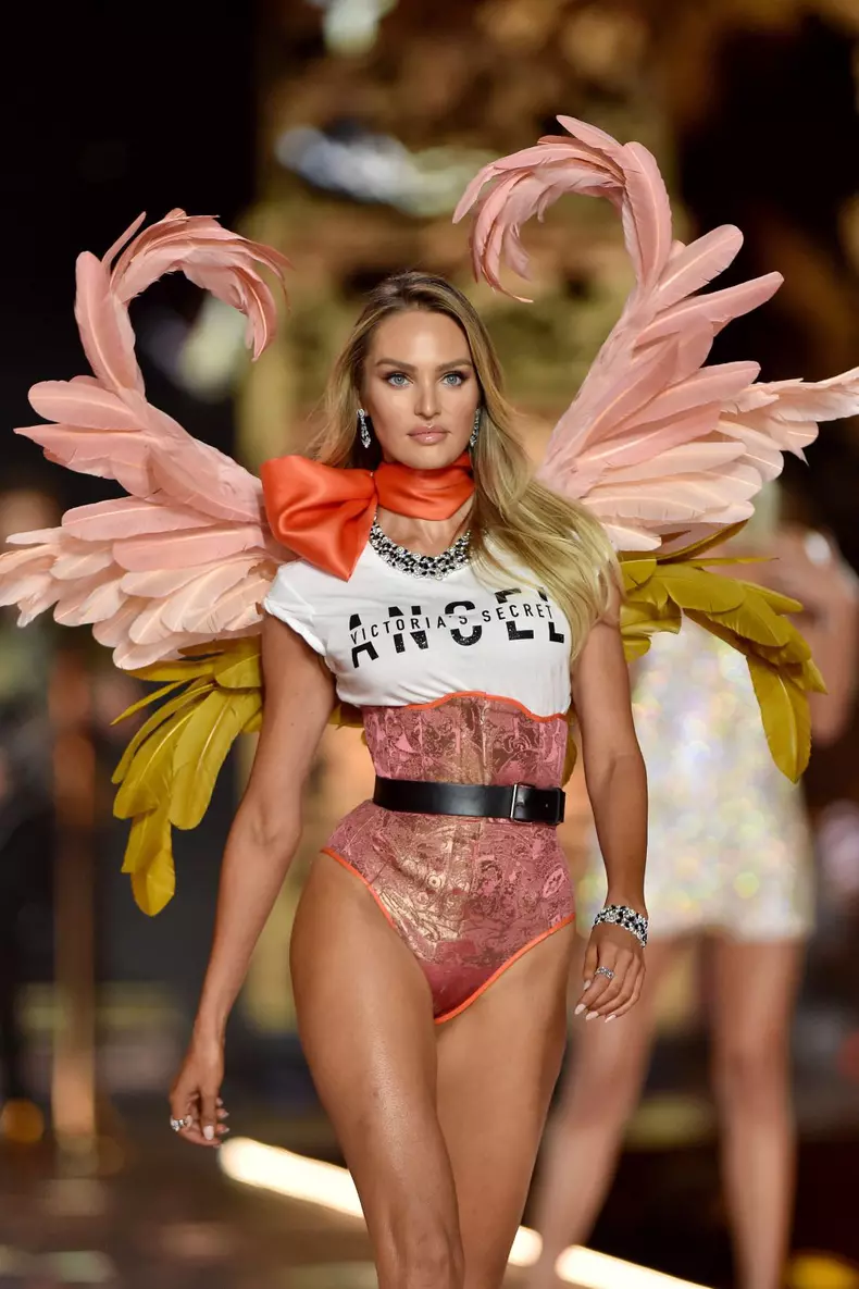 2018 Victoria's Secret Fashion Show - Runway