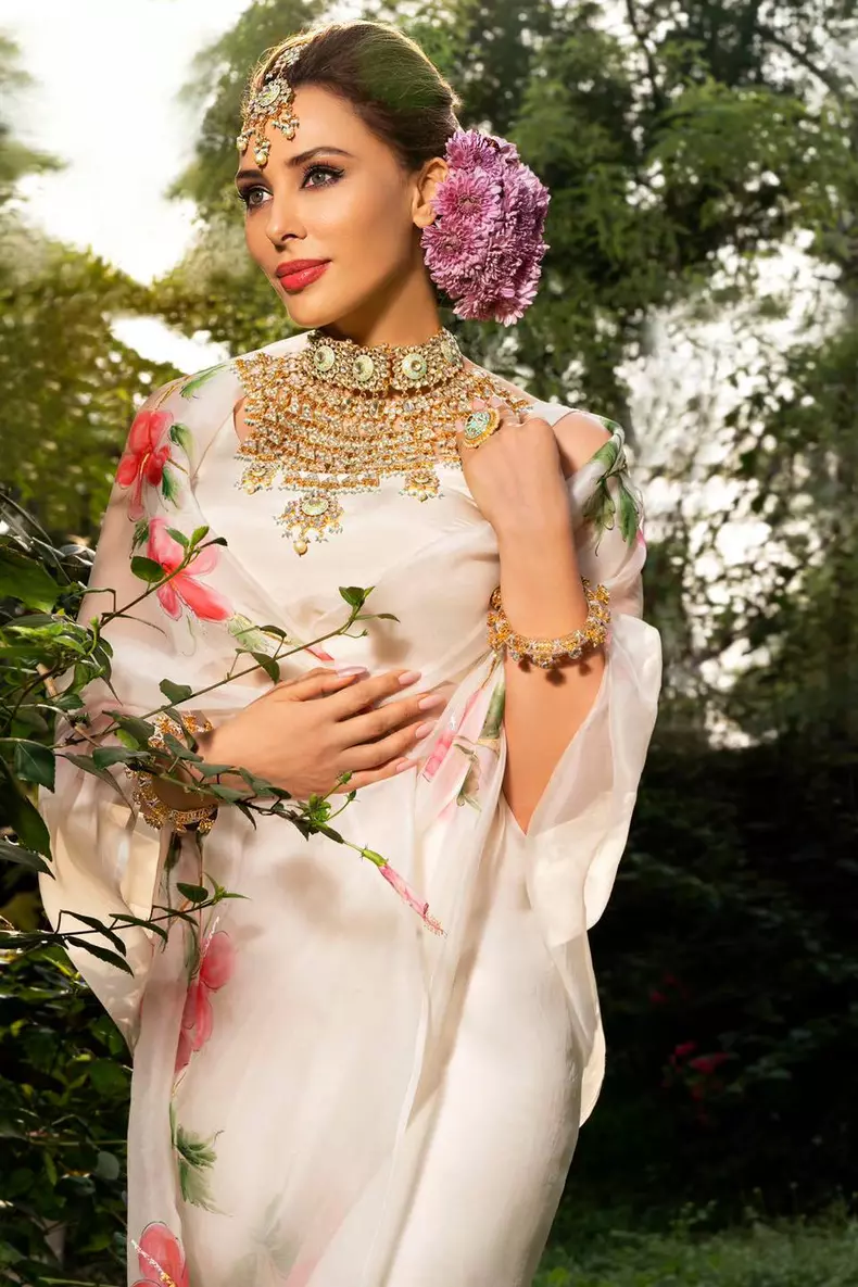 iulia vantur despre traiul in india 2