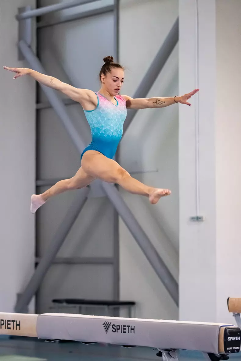 Larisa Iordache la antrenament