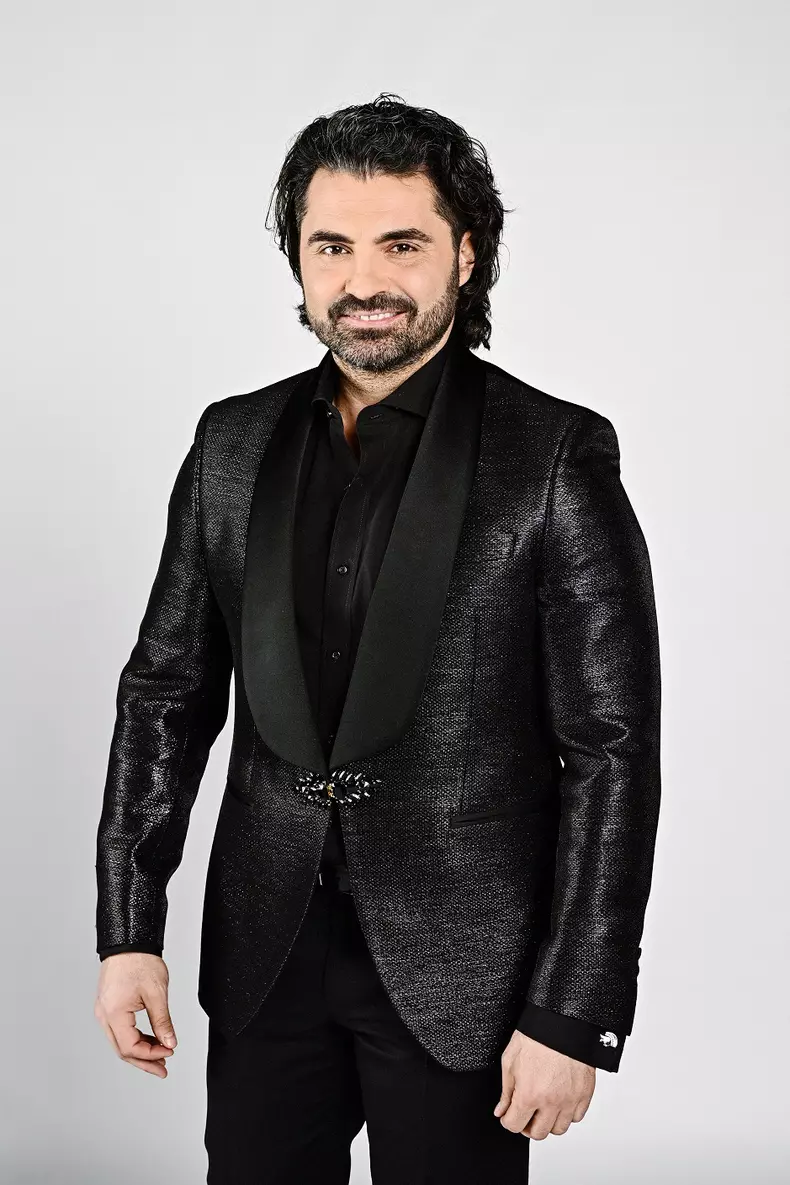 pepe-este-noul-prezentator-de-la-te-cunosc-de-undeva-sezonul-17-2