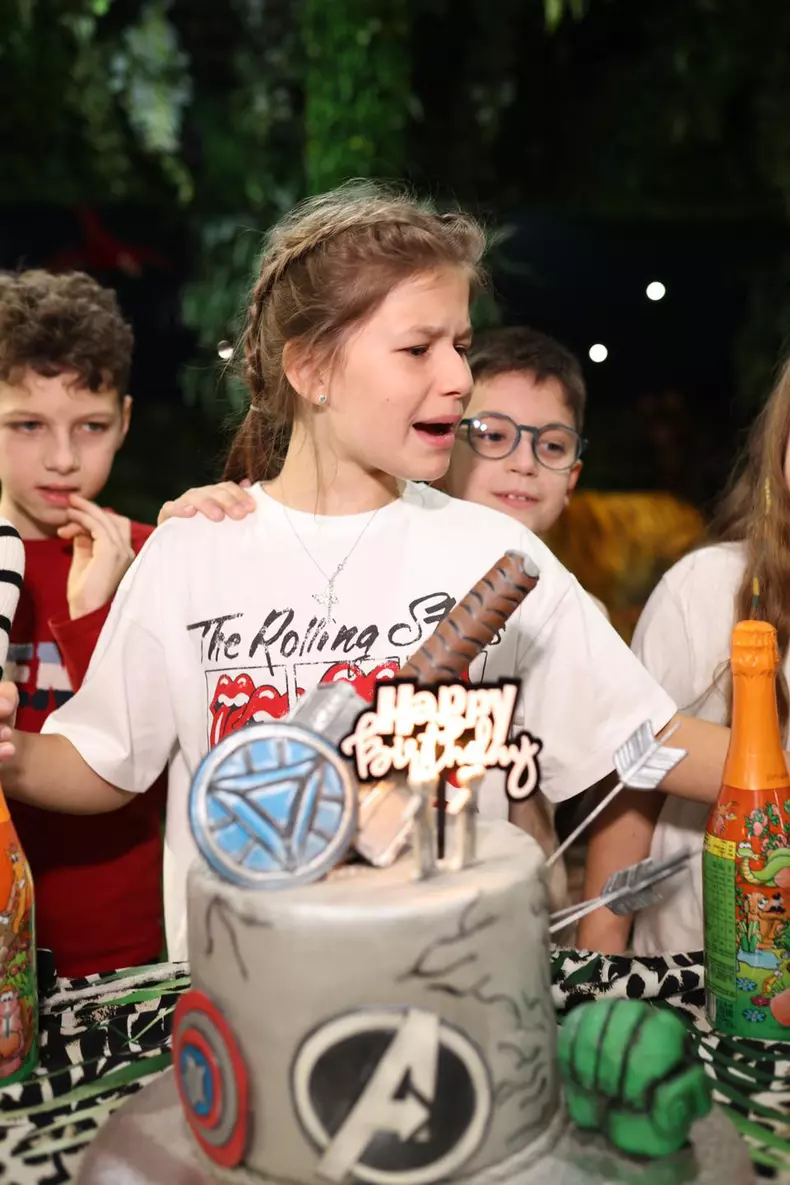 3278880915614293559080861934406293986733941n