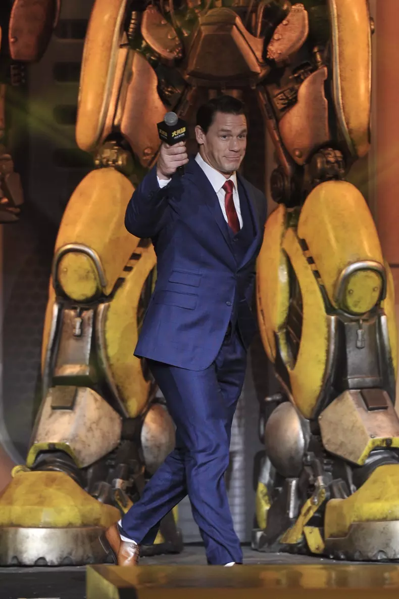 Hailee Steinfeld, John Cena pair up to premiere new film 'Bumblebee' in Beijing
