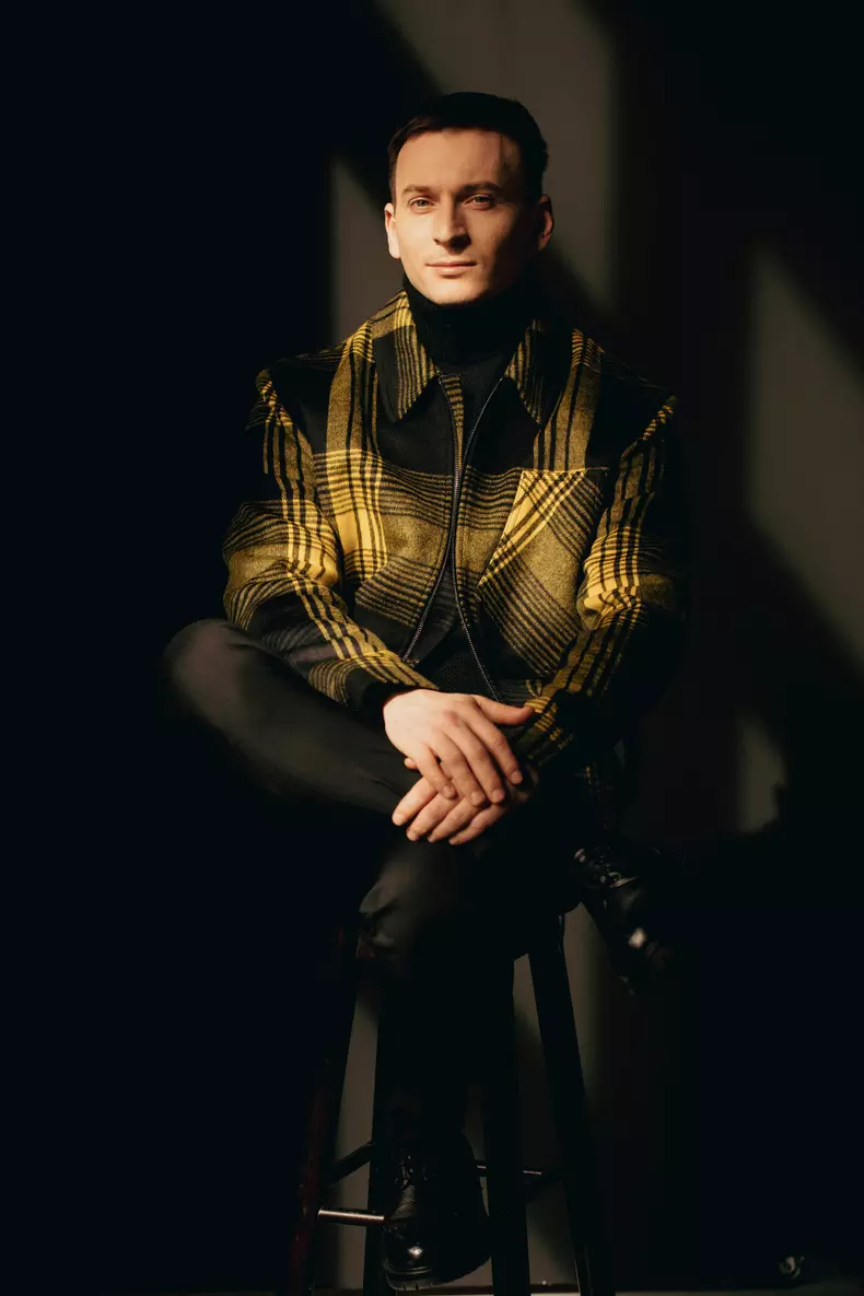 denis roabes the motans (3)