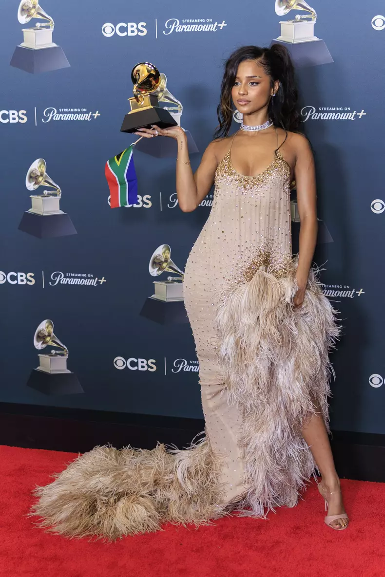 Tyla pe covorul roșu la Premiile Grammy 2026