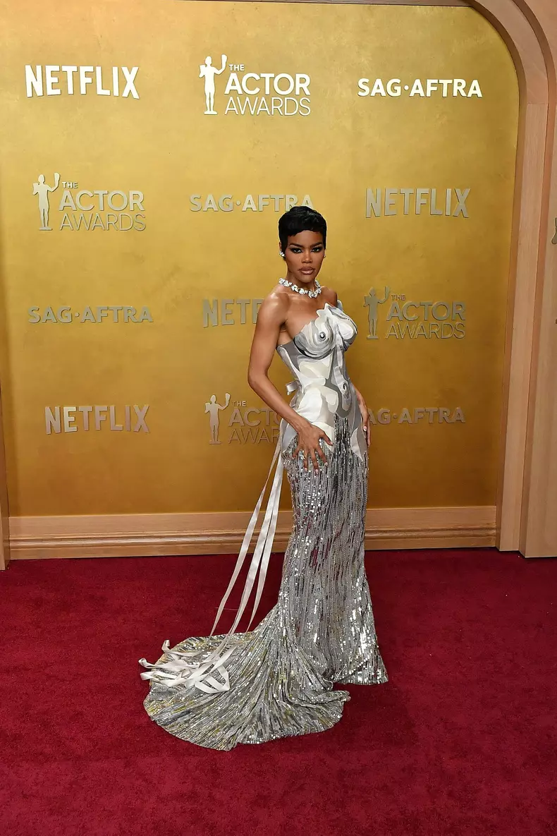 Vedete pe covorul roșu la Actor Awards 2026 (21)