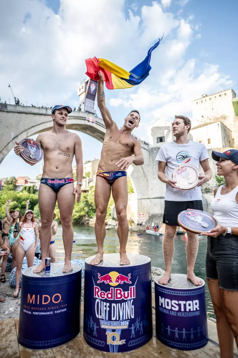 podium Mostar 2026-Seria Mondiala Red Bull Cliff Diving
