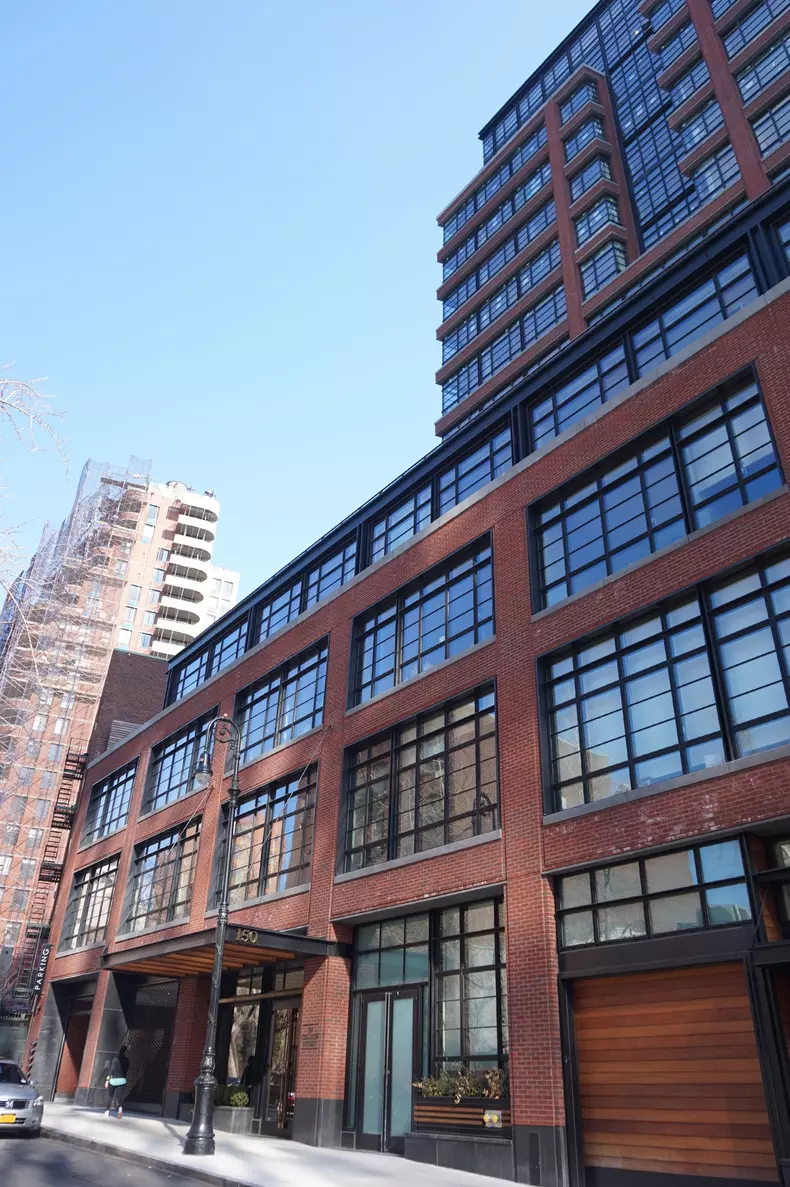 EXCLUSIVE: Jon Bon Jovi sells his Manhattan duplex for $15.95 Million in NYC