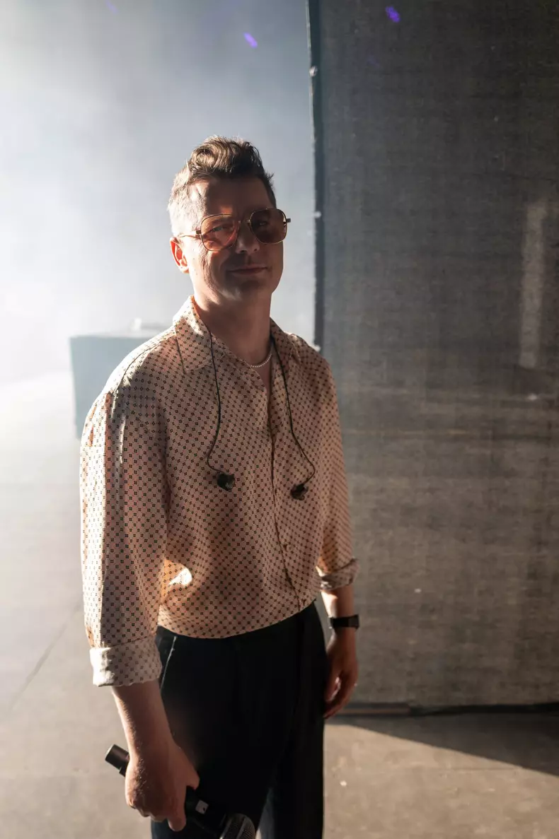adi sina adrian akcent (2)