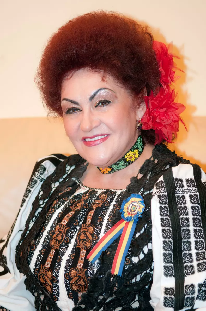 elena-merisoreanu-4