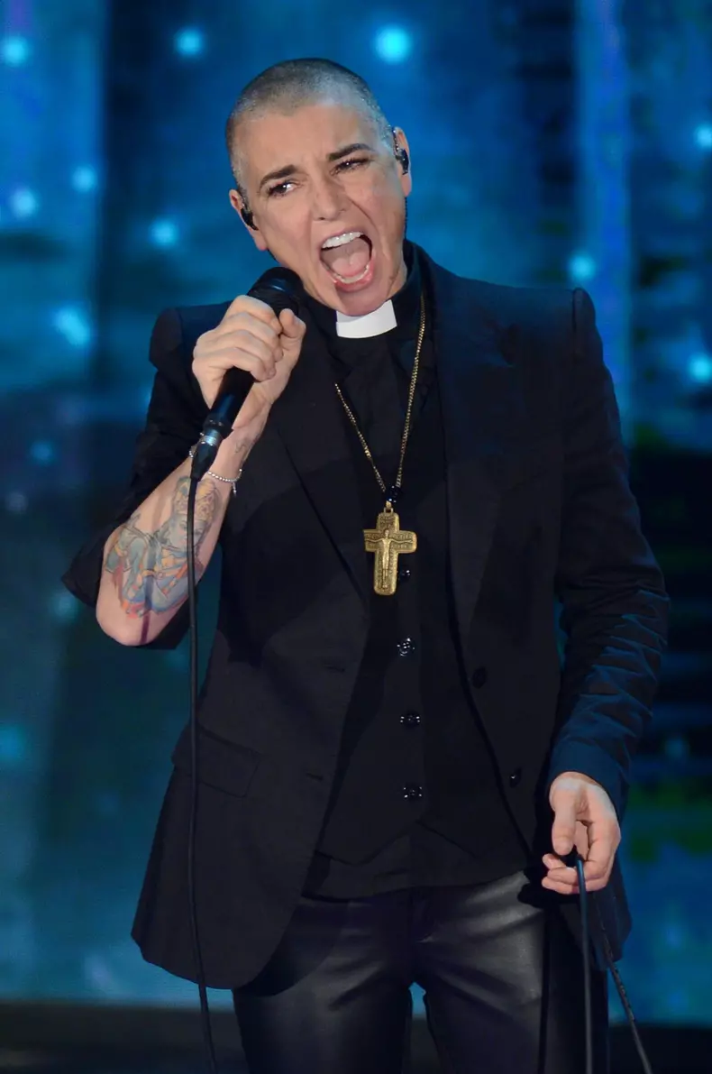 Sinead O'Connor at italian  Tv Show Che Tempo Che Fa