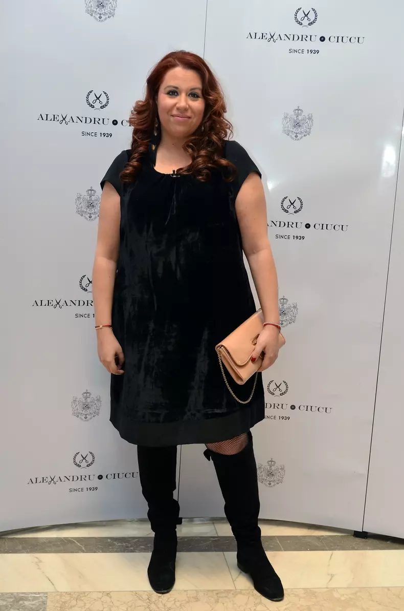 oana_roman_viva_01.jpg