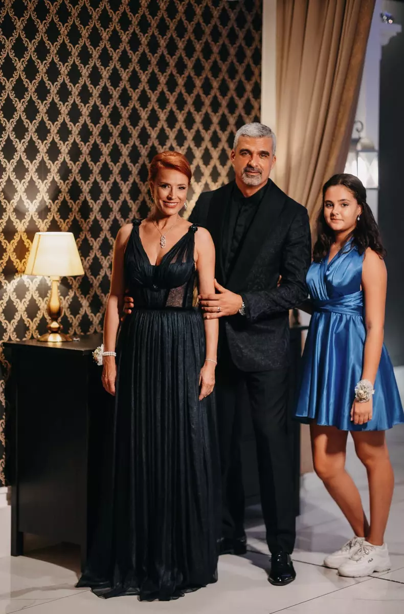 Monica davidescu si Aurelian Temisan