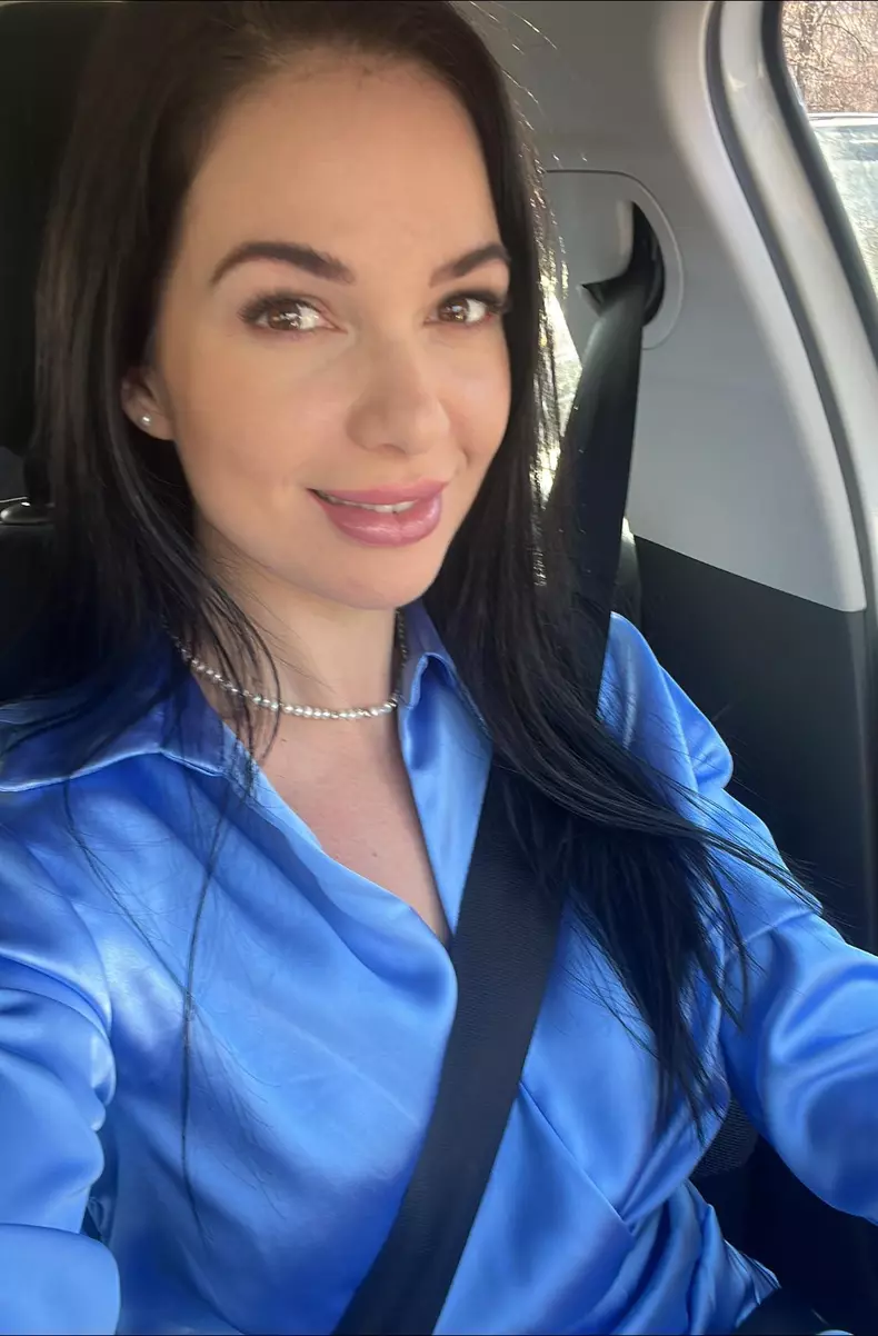 deea-maxer-afacere-machiaza-4