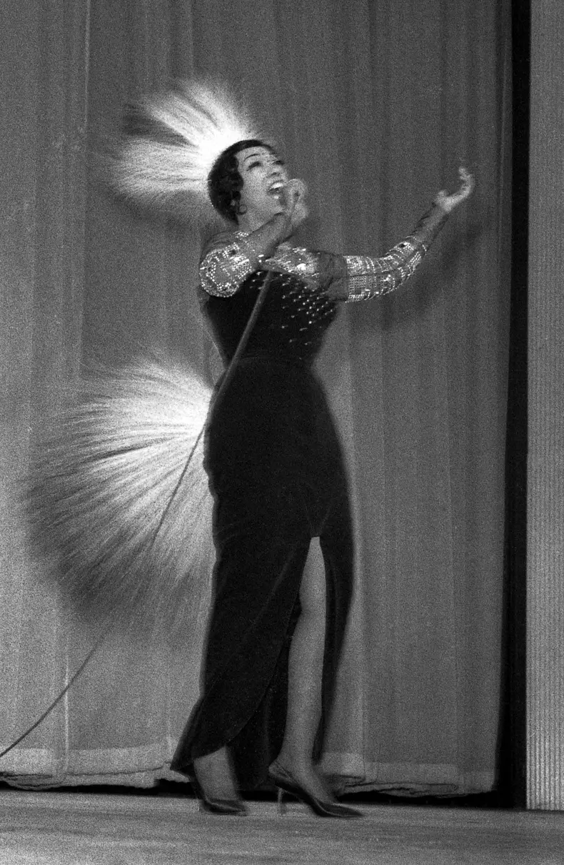Josephine Baker performs at the Olympia / Photo 1968