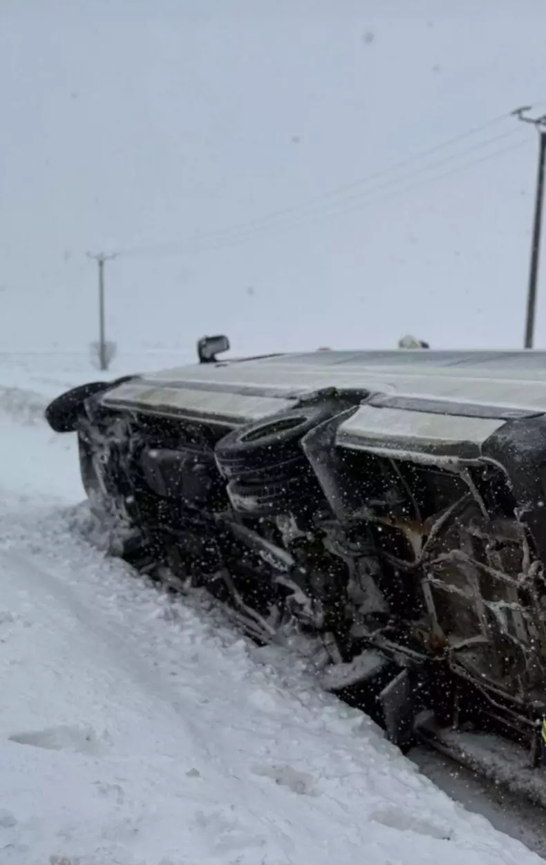 microbuz-16-oameni-rasturnat-plopsoru-giurgiu-plan-rosu-interventie1