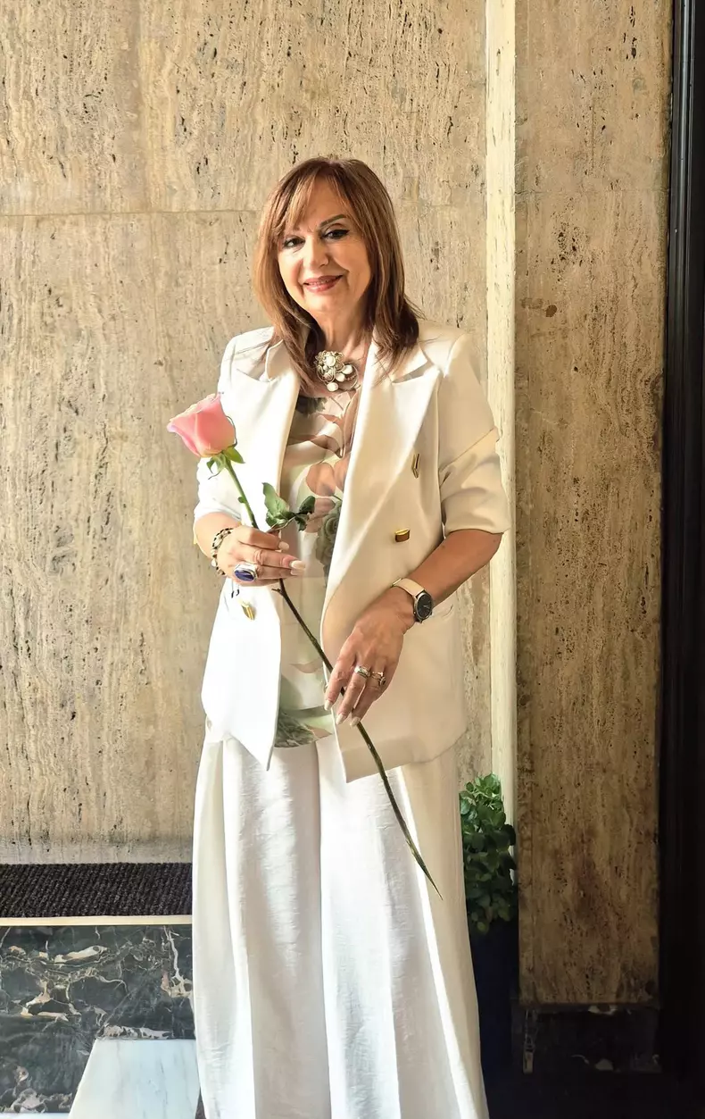 Eli Laslean Creatoare de moda