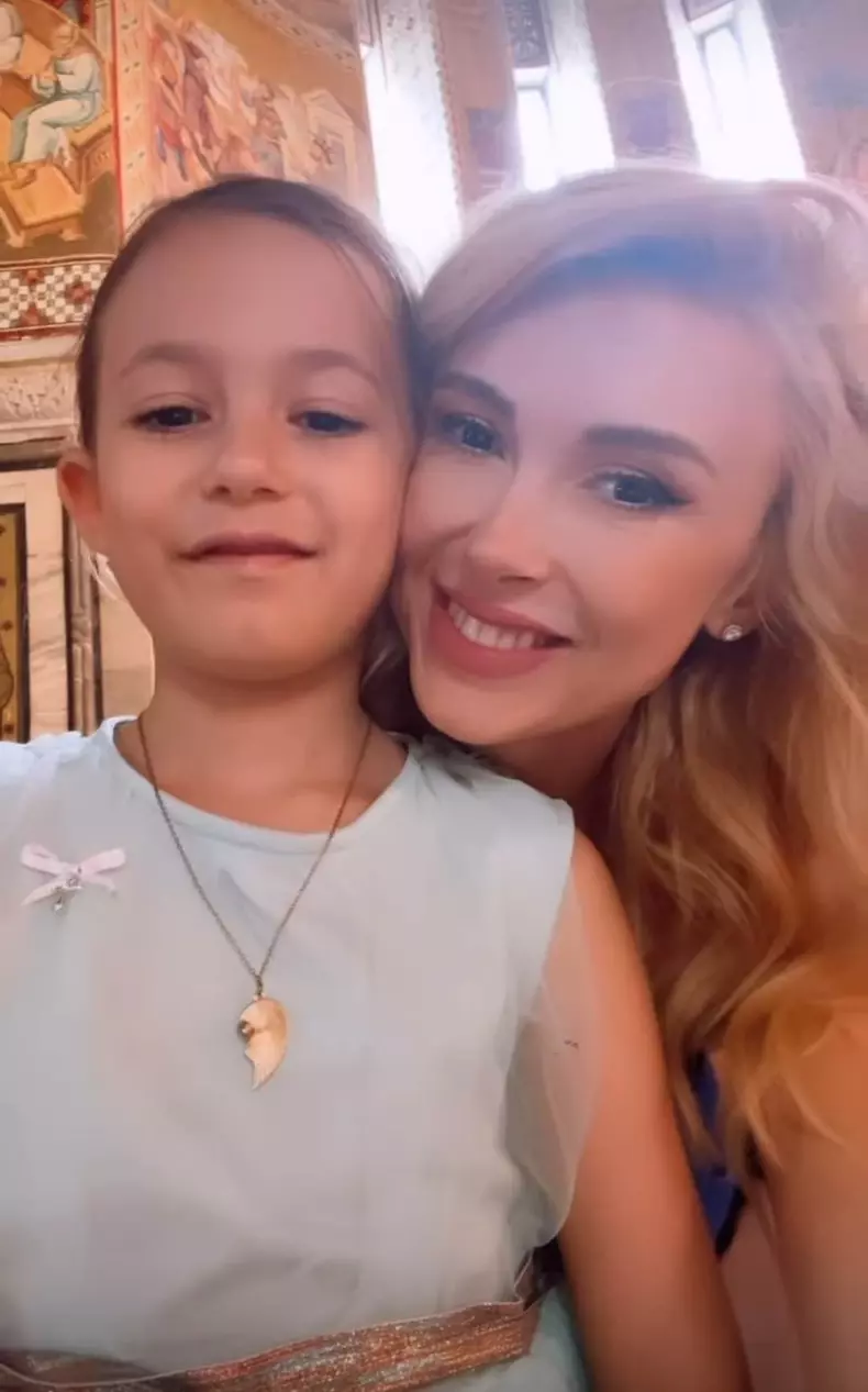 andreea-balan-botez-fetita-andreea-antonescu-2