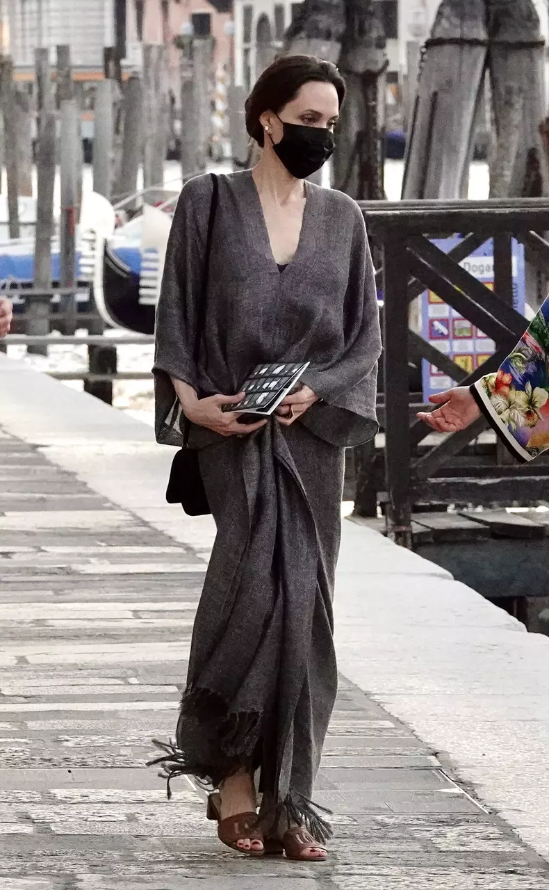 angelina jolie in italia (5)