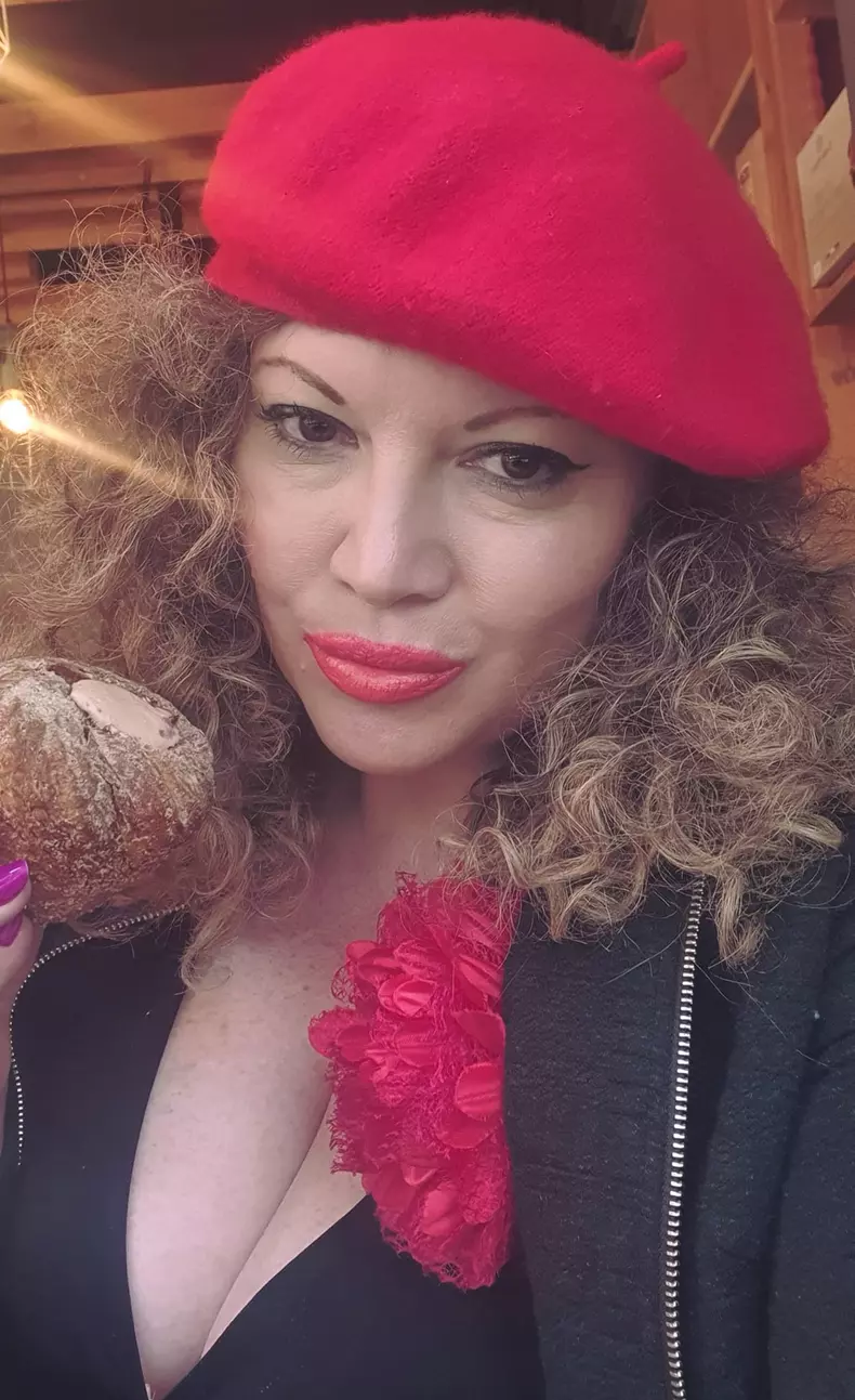 oana-lis-44-de-ani-4