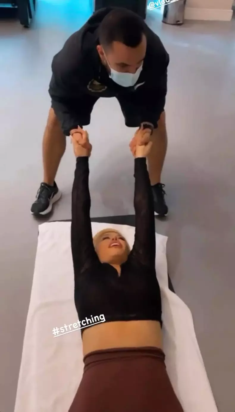 loredana-groza-la-sala-de-fitness-3