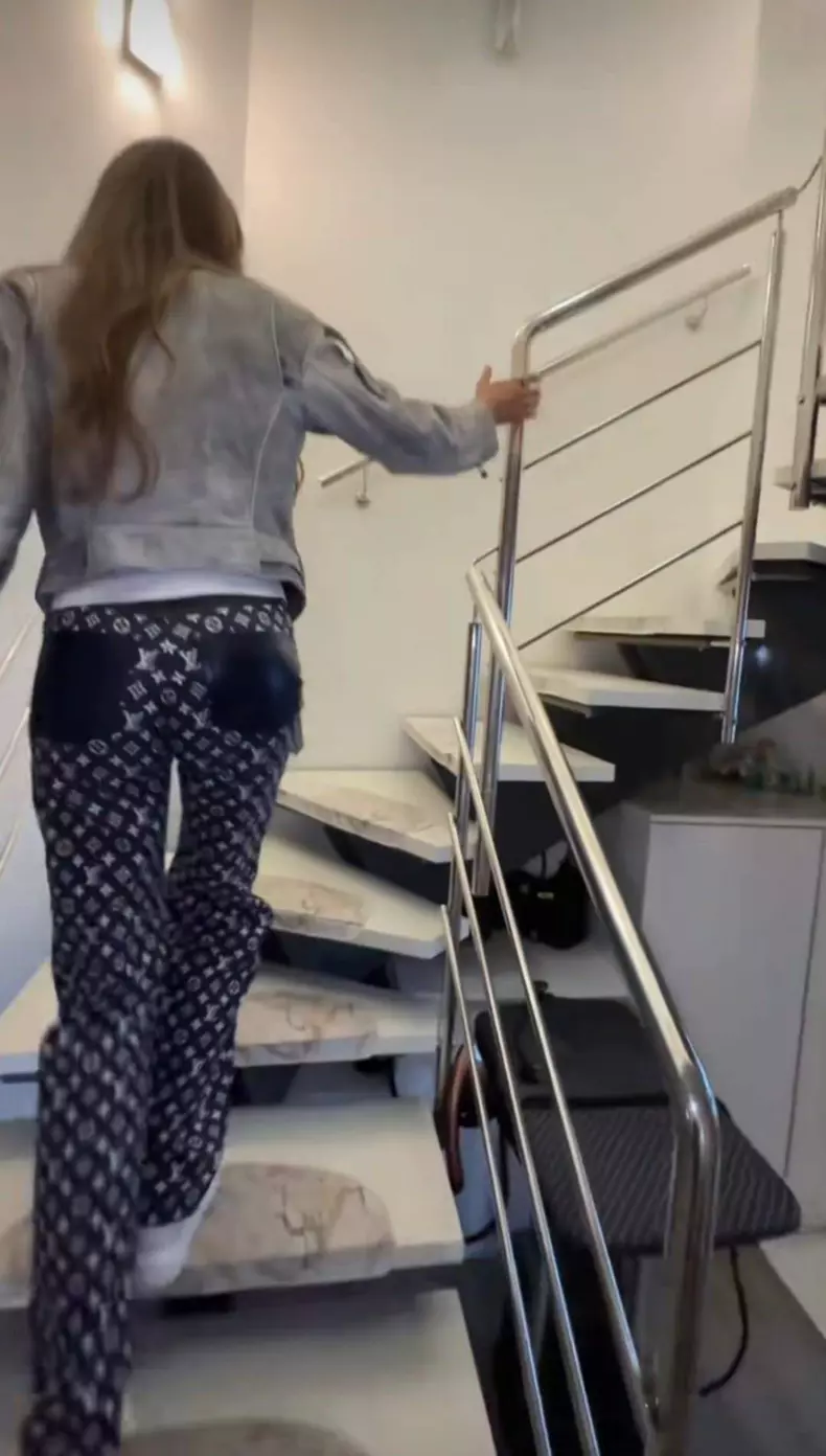 Bianca Drăgușanu - imagini casă (3)
