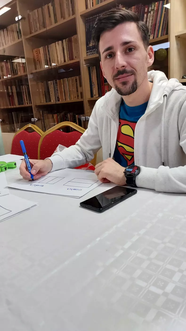 1--adrian-animatorul-