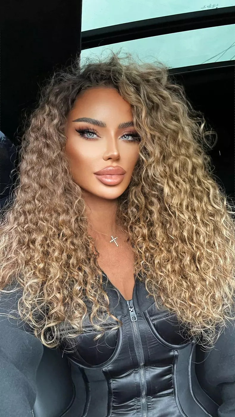 bianca-dragusanu-micsoreaza-sanii-1