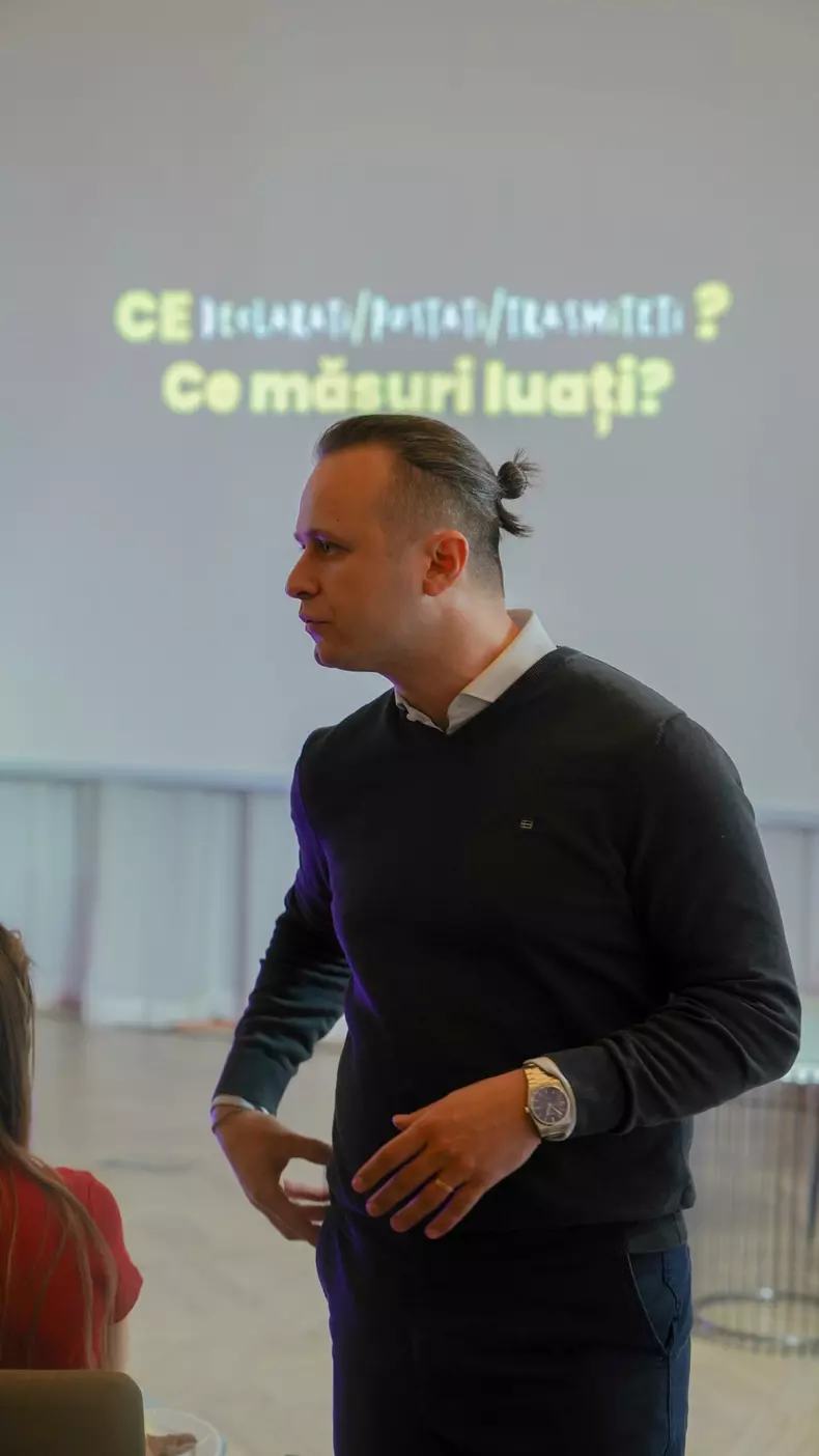 tru the real social retreat cat music (3)