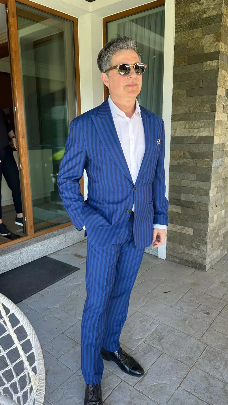 Mihai Calin in costum