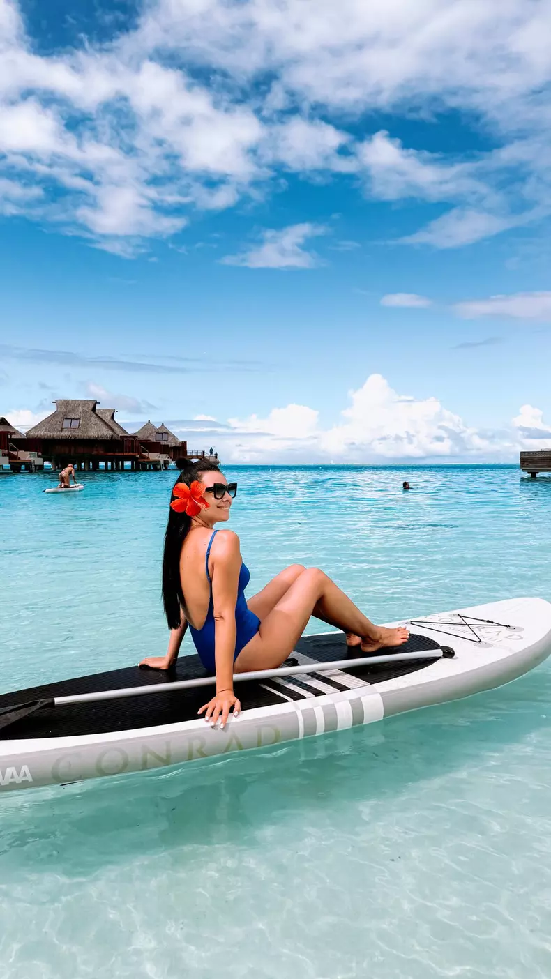 Corina Caragea in vacanta Bora Bora