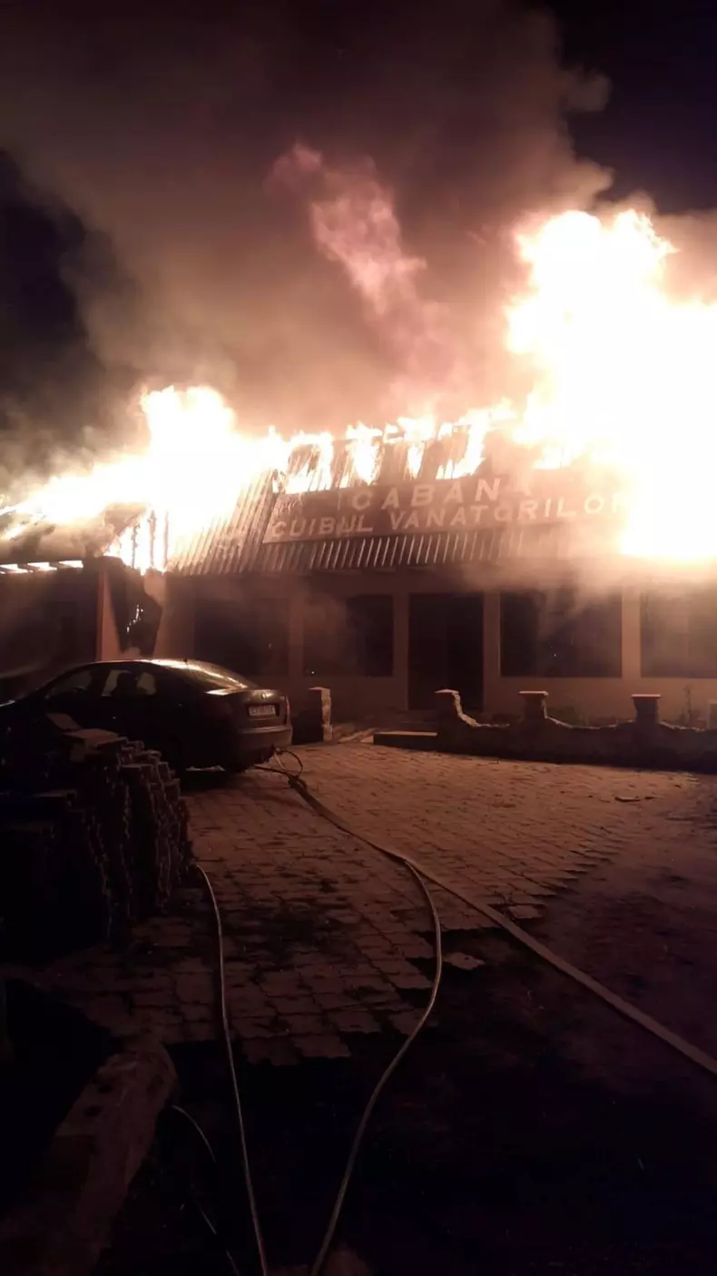 incendiu-judetul-constanta-cabana