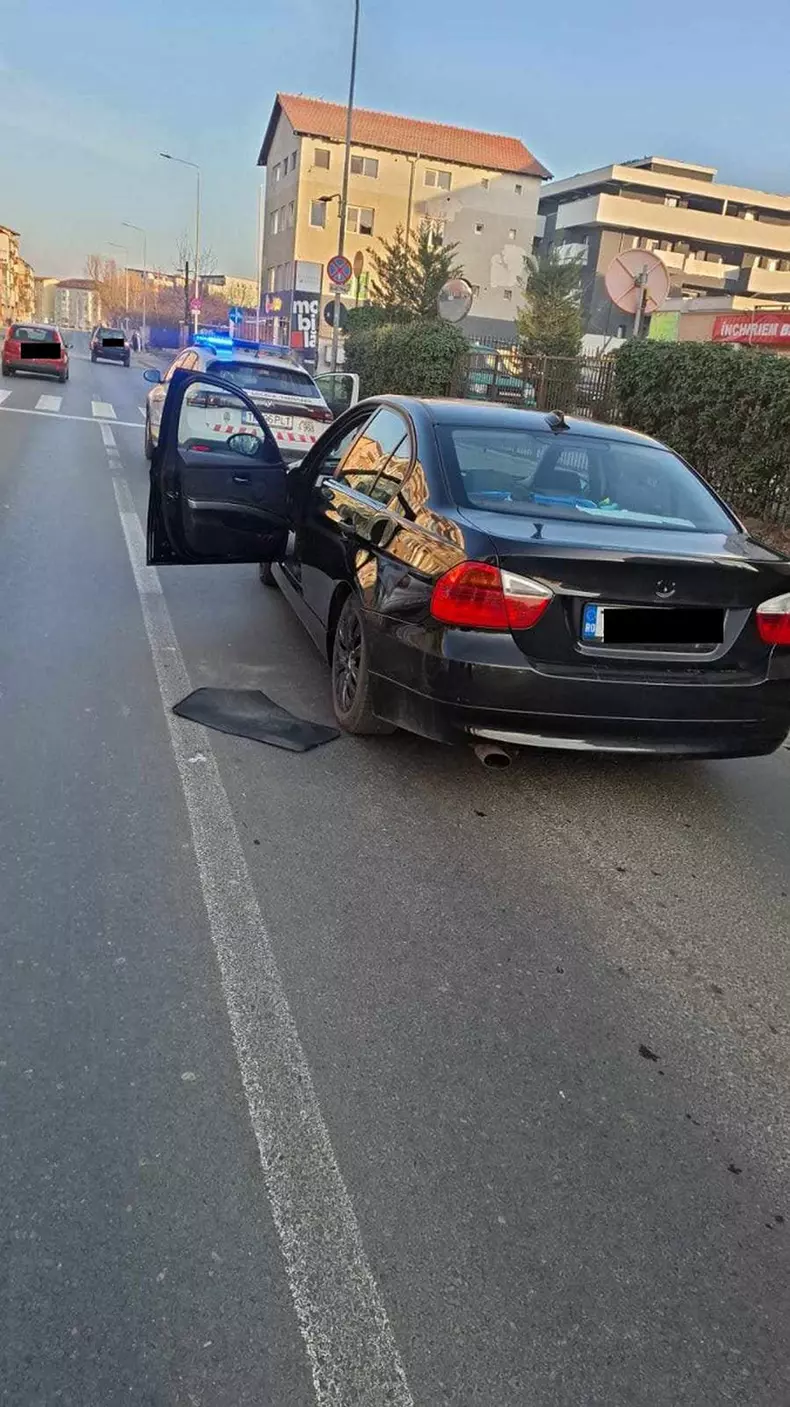 Șofer de BMW prins băut și rănit la volan în Timișoara, după ce i s-a oprit mașina în mijlocul străzii 1