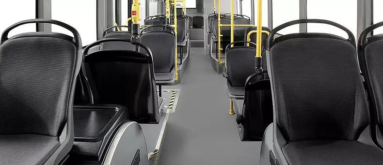 autocar 12 metri 4