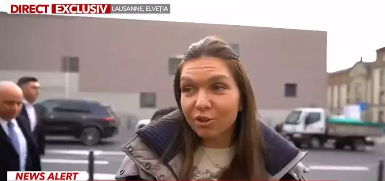 Simona Halep a ajuns la TAS. Foto: Captură Antena 3
