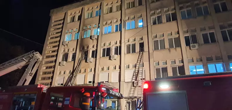 incendiu-spital-neamt-2