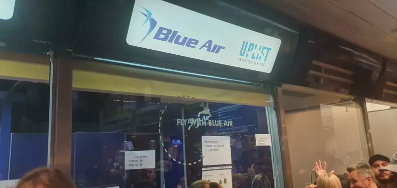 haos-aeroport-otopeni-blue-air-8
