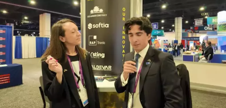 Ayan Schwarzenberg 3