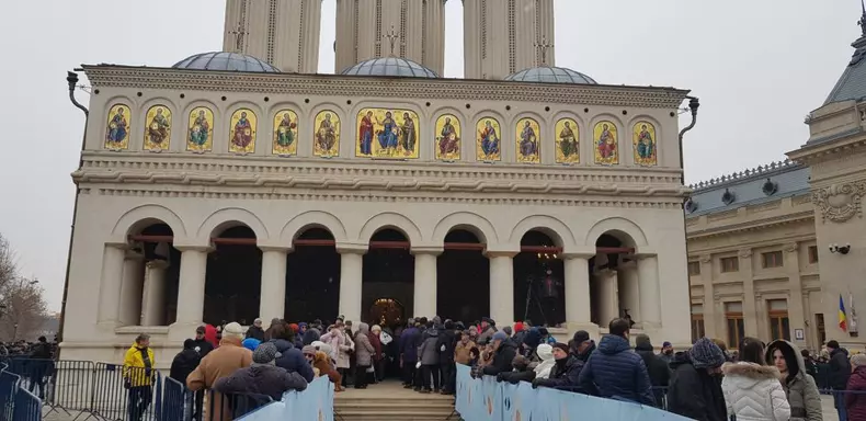 Slujba de Bobotează de la Patriarhie, oficiată de Patriarhul Daniel (5)