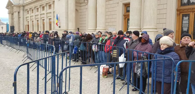Slujba de Bobotează de la Patriarhie, oficiată de Patriarhul Daniel (8)