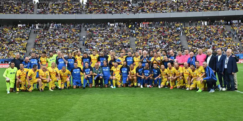 FOTBAL:ROMANIA GENERATIA DE AUR-LEGENDELE LUMII, AMICAL (25.05.2024)